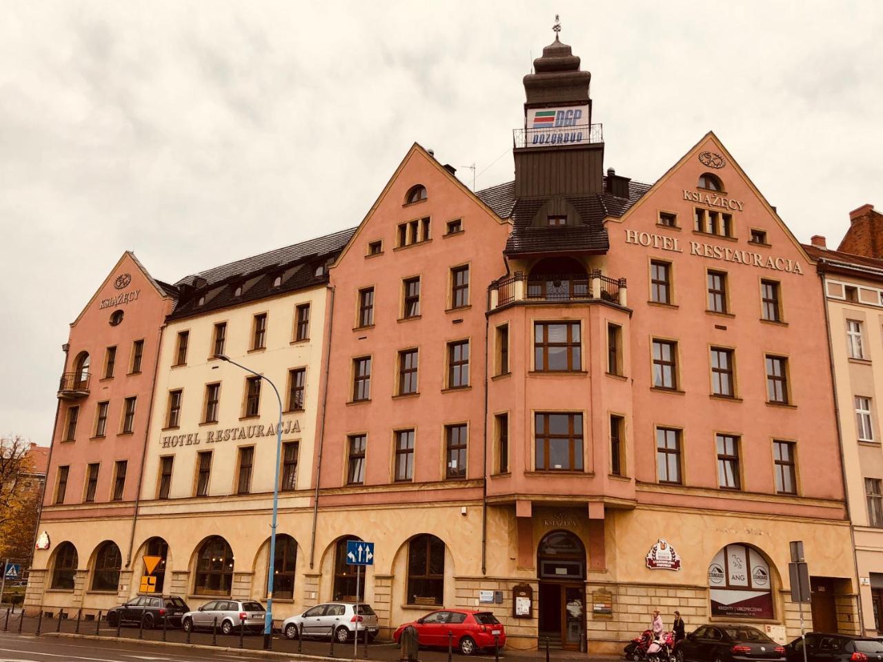 Staromiejski Piwowar Hotel Legnica Exterior foto